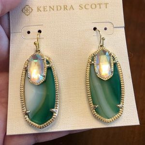 Kendra Scott Emmys